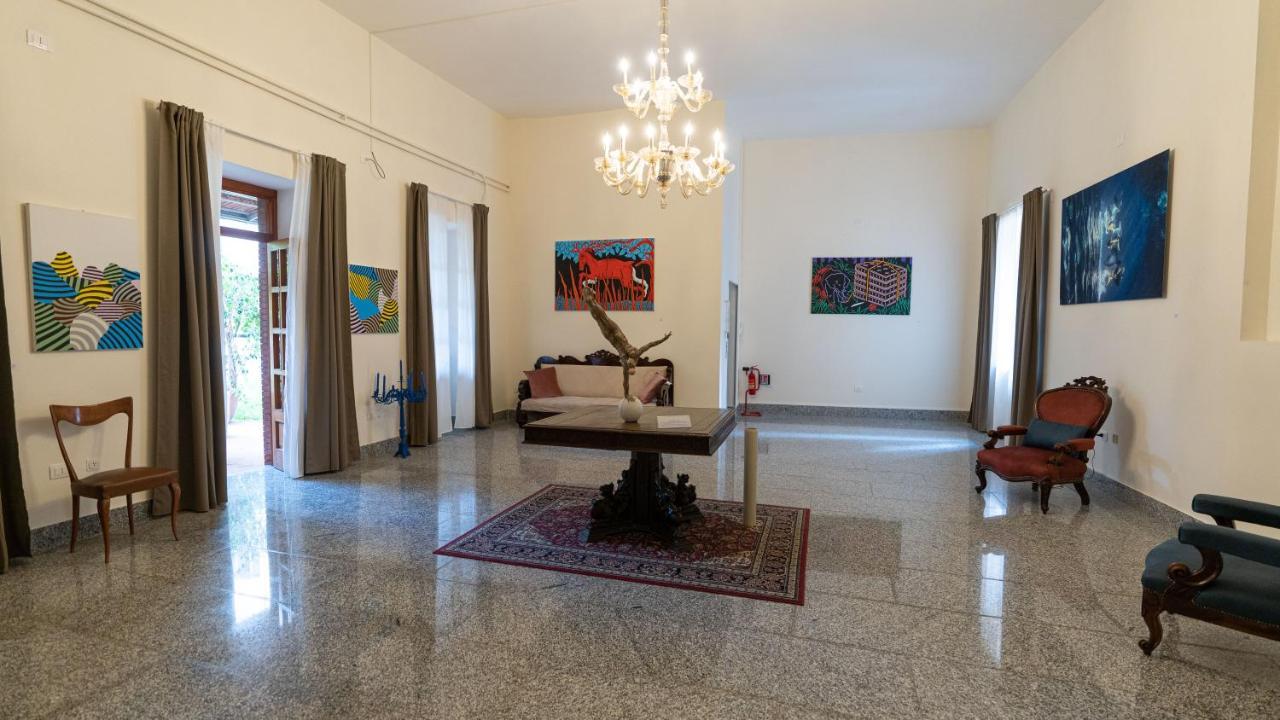 Отель Palazzo Cappuccini Art Relais Неаполь Экстерьер фото
